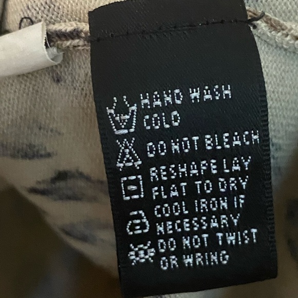 Silx By August Silk Sweater - Picture 5 of 7